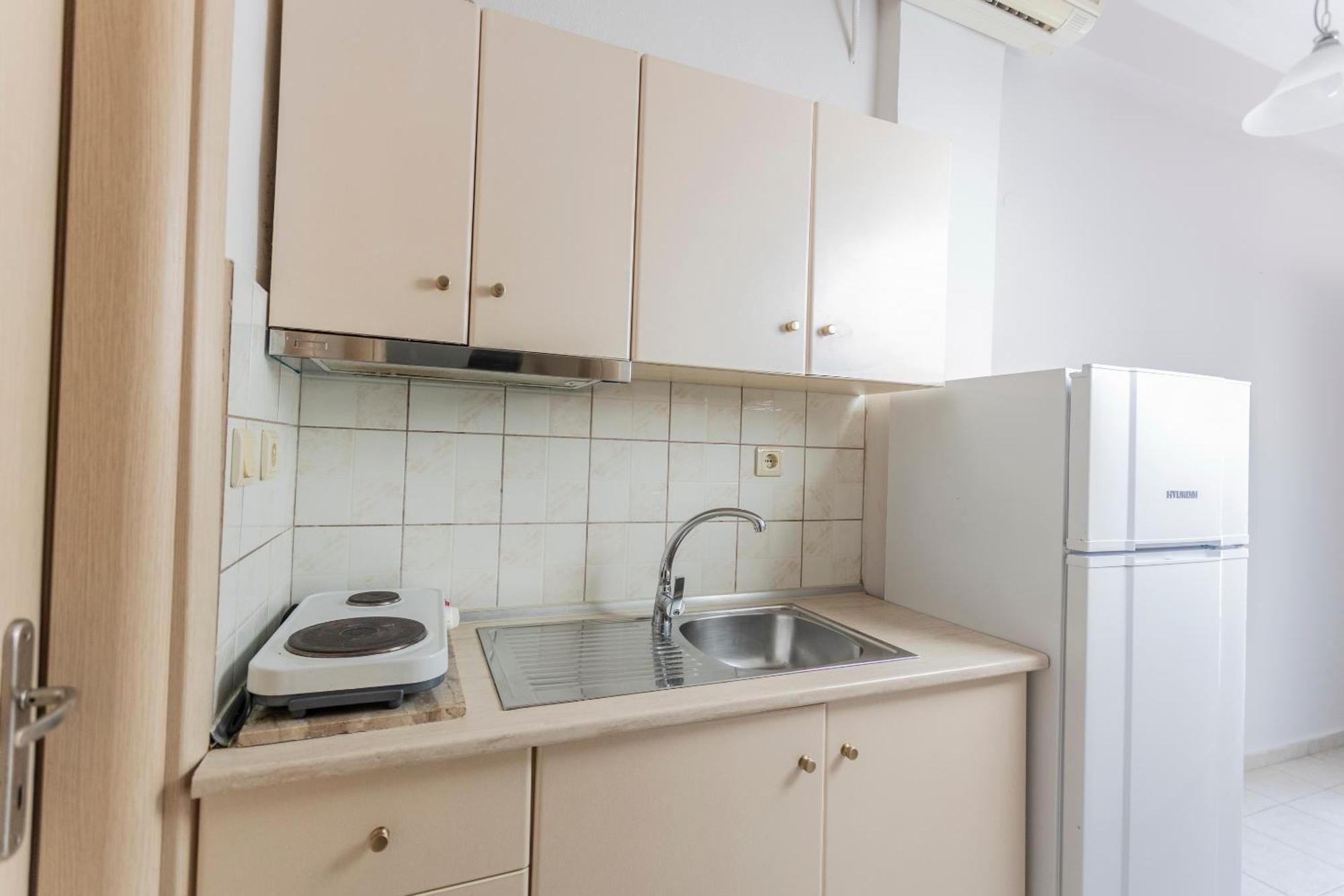 Ice Hot Rooms Pefkochori Exterior photo